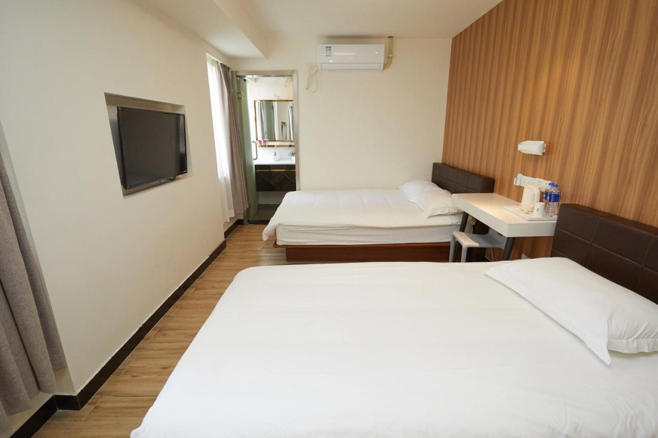Meego Qingwen Hostel *
