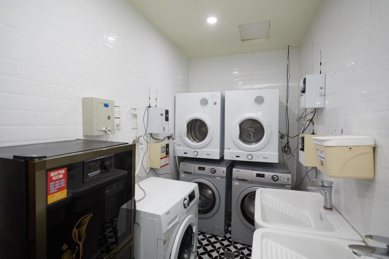 Meego Qingwen Hostel